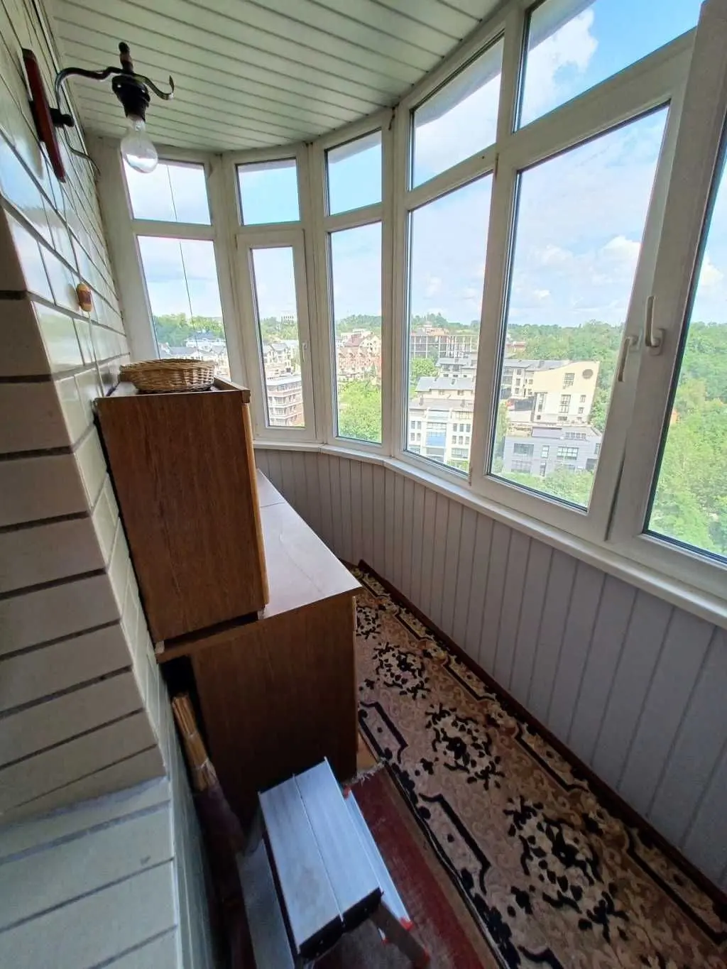 Фото Selling a 3-room apartment, 95.3 sq.m., Staronavodnytska Street  Kyiv, price: 169000 USD, code 8781
