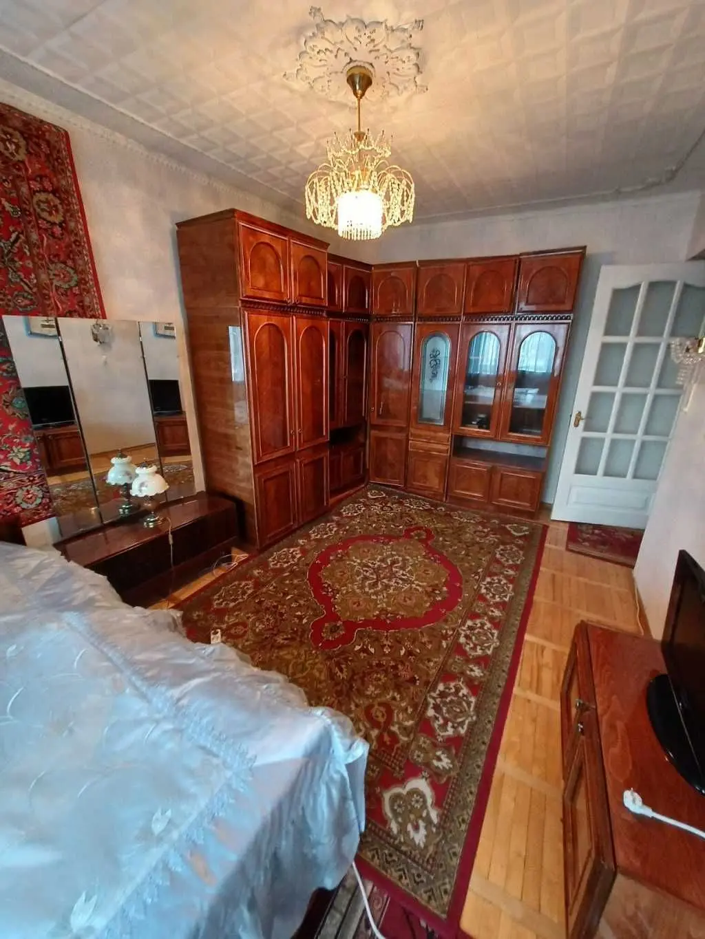 Фото Selling a 3-room apartment, 95.3 sq.m., Staronavodnytska Street  Kyiv, price: 169000 USD, code 8781