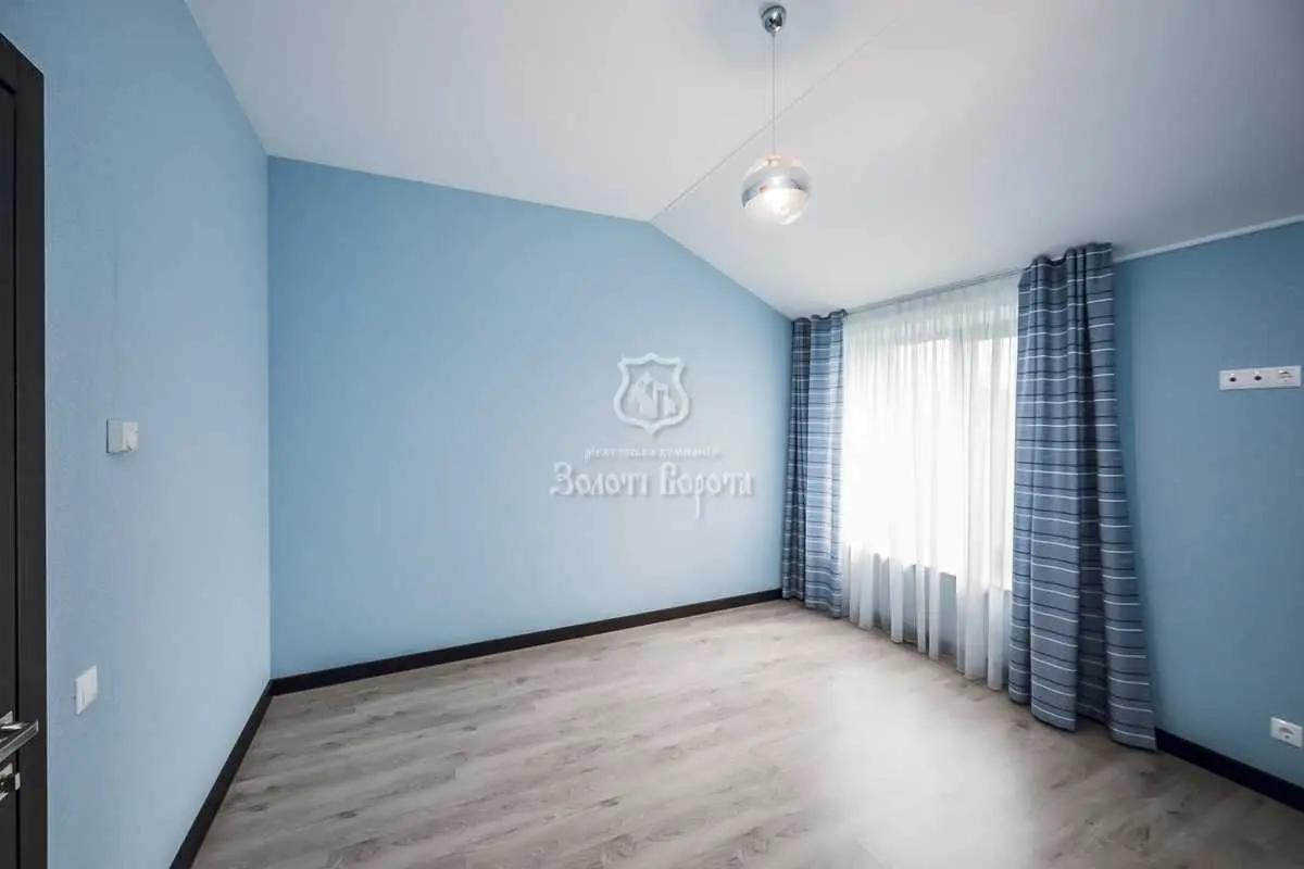 Фото Продаю будинок, 1005 кв. м, Грушевського вул.  Старі Петрівці, ціна: 2900000 USD, код 8782
