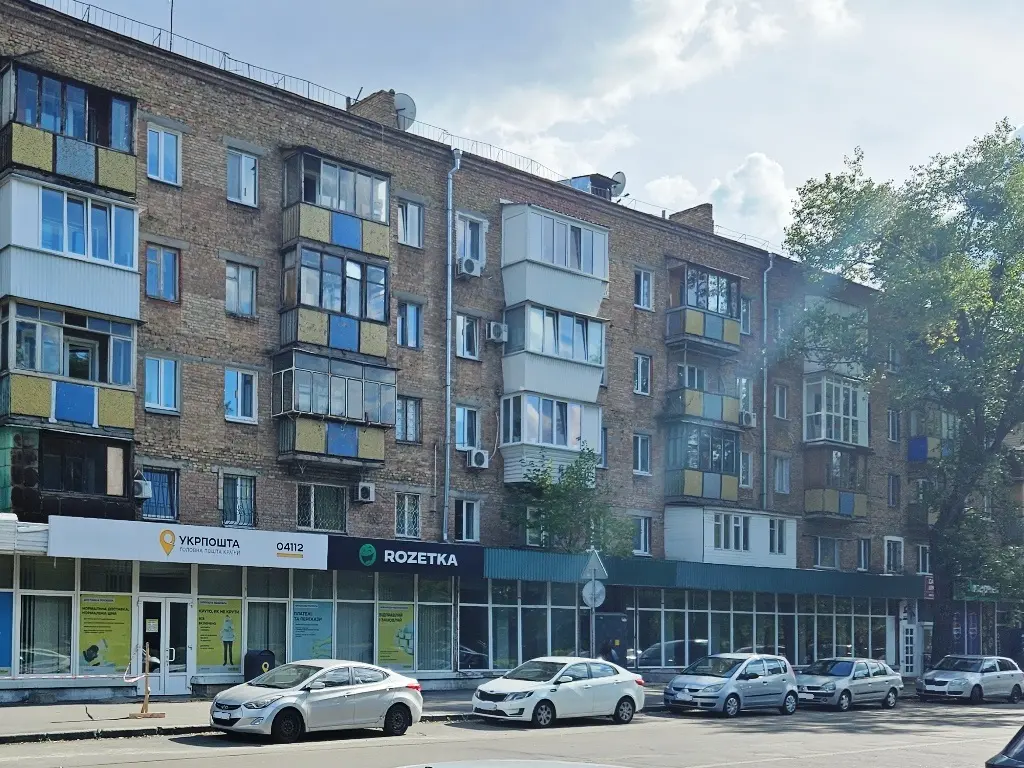 Фото Selling a 2-room apartment, 45 sq.m., Parkovo-Syretska street (Tymofiia Shamryla Street) 11 Kyiv, price: 45000 $, code 8785