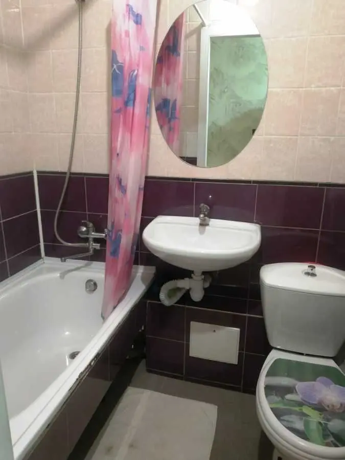 Фото Rent a 1-room apartment, Zdolbunivska Street 1 Kyiv for long-term rent, price: 8900 UAH, code 8790