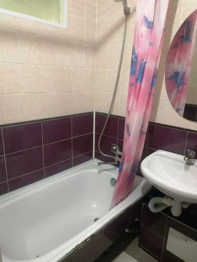 Фото Rent a 1-room apartment, Zdolbunivska Street 1 Kyiv for long-term rent, price: 8900 UAH, code 8790