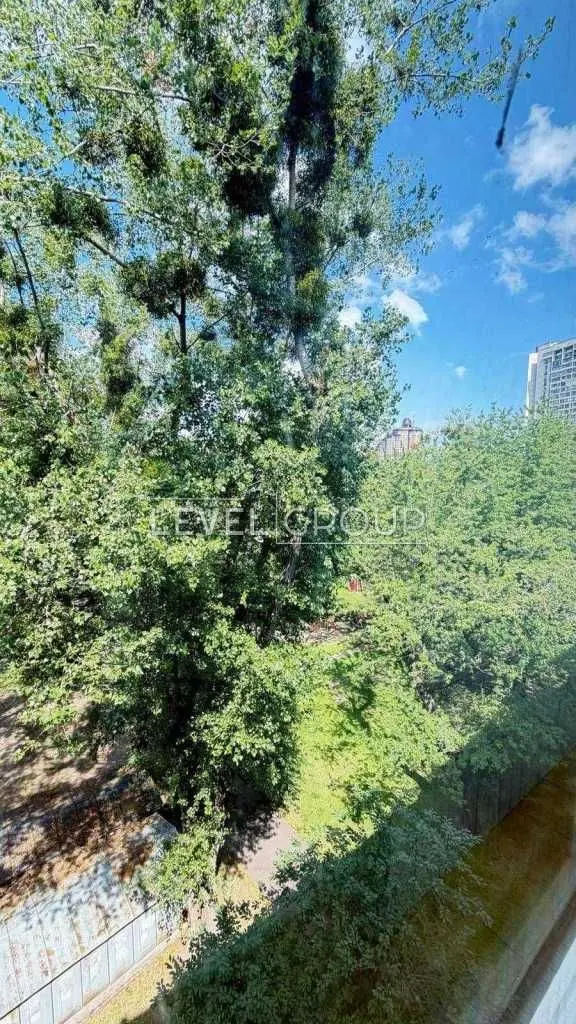Фото Продаю 2-комнатную квартиру, 62 кв. м, Киев, цена: 99900 USD, код 8792