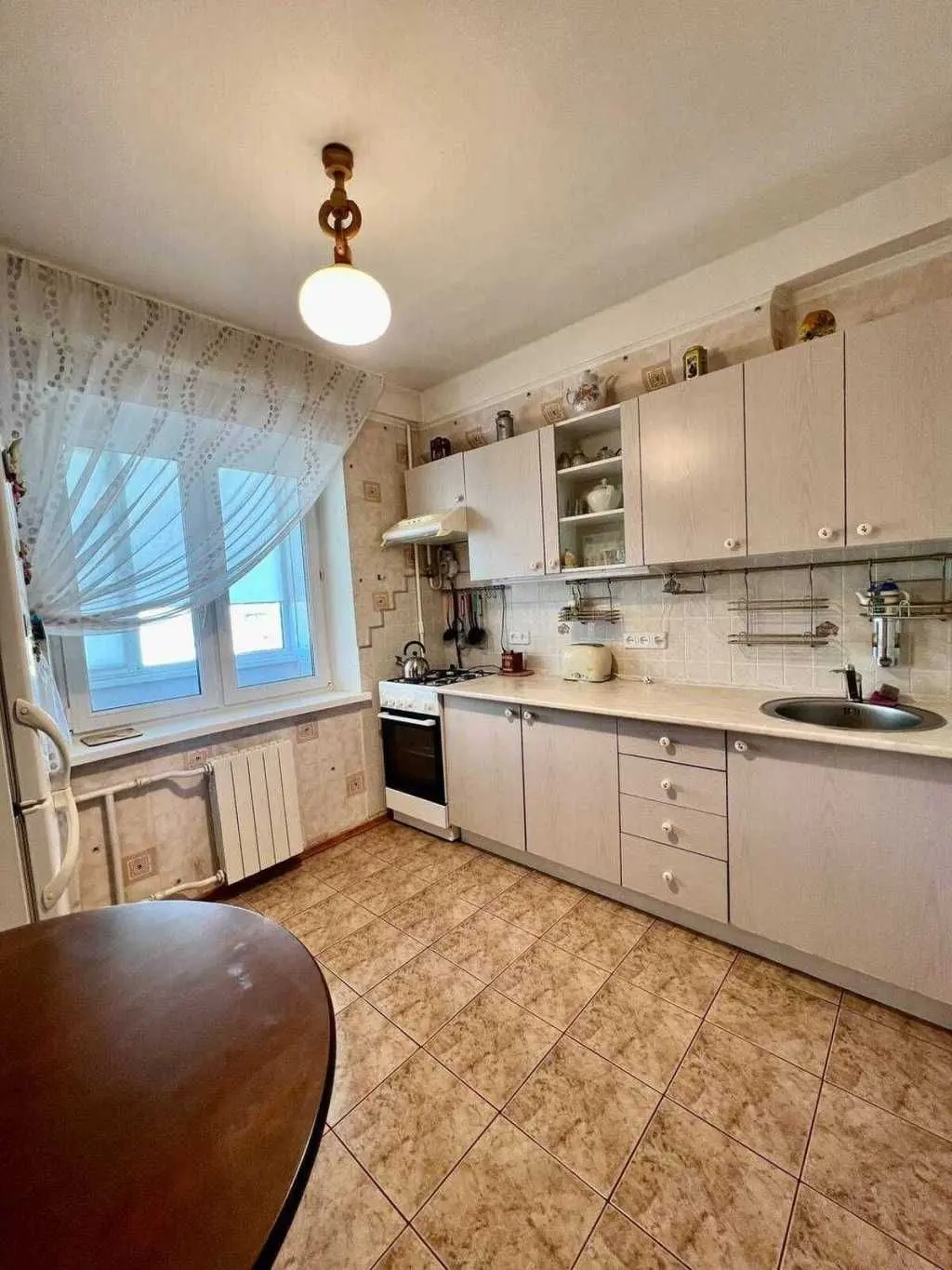 Фото Продаю 2-комнатную квартиру, 48 кв. м, ул. Левка Лукьяненко (Маршала Тимошенко) 2 Киев, цена: 70000 USD, код 8793