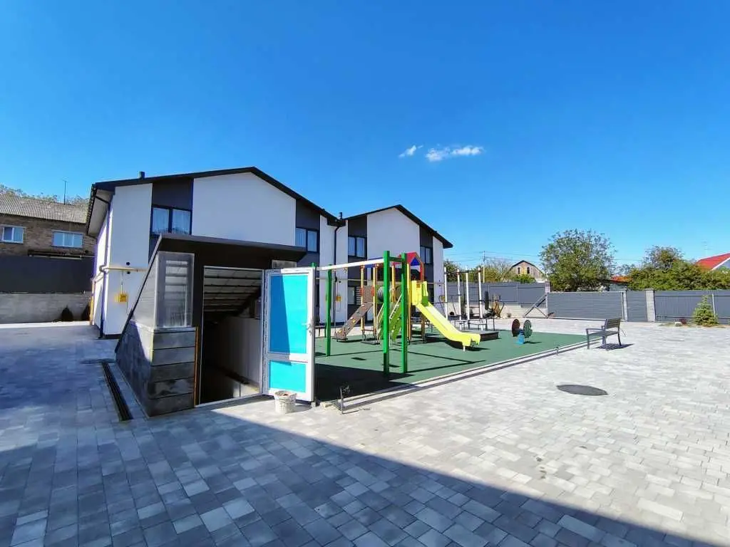 Фото Продаю 1-комнатную квартиру, 42 кв. м, Сиреневая ул. (Гастелло)  Васильков, цена: 55000 USD, код 8799