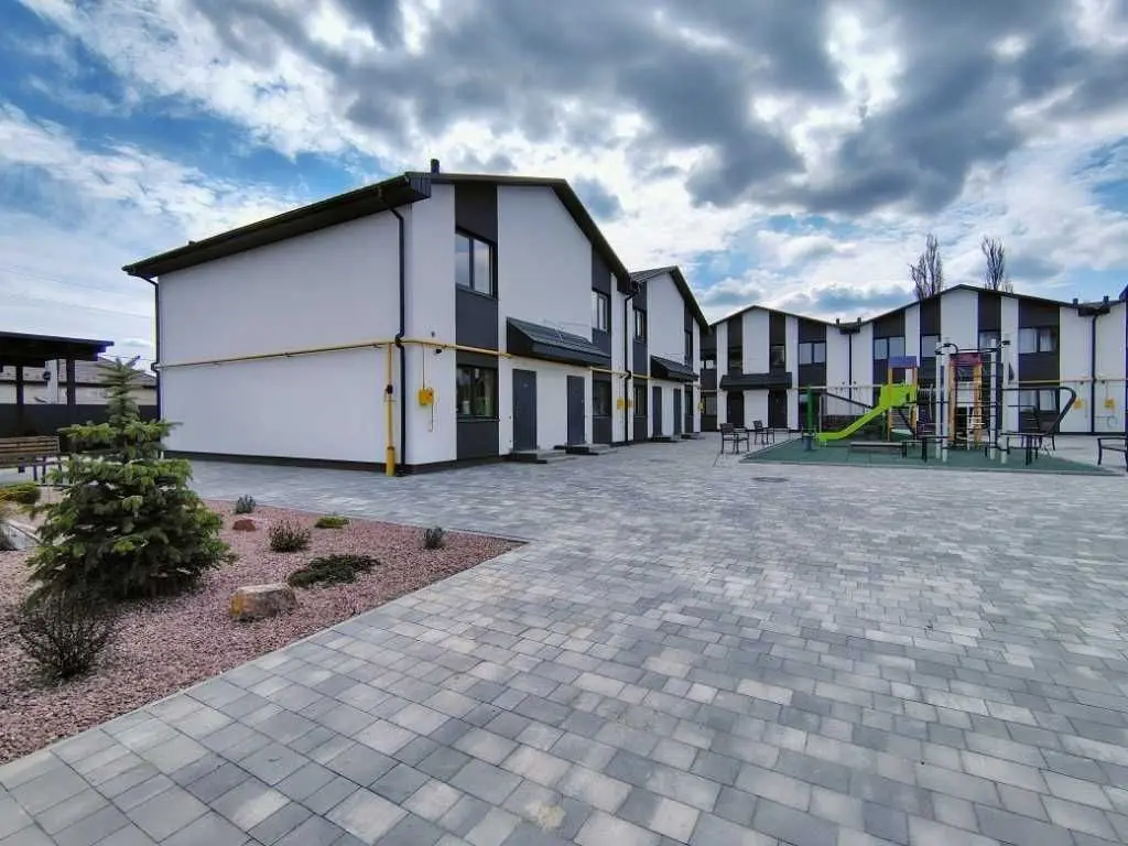 Фото Продаю 1-комнатную квартиру, 42 кв. м, Сиреневая ул. (Гастелло)  Васильков, цена: 55000 USD, код 8799