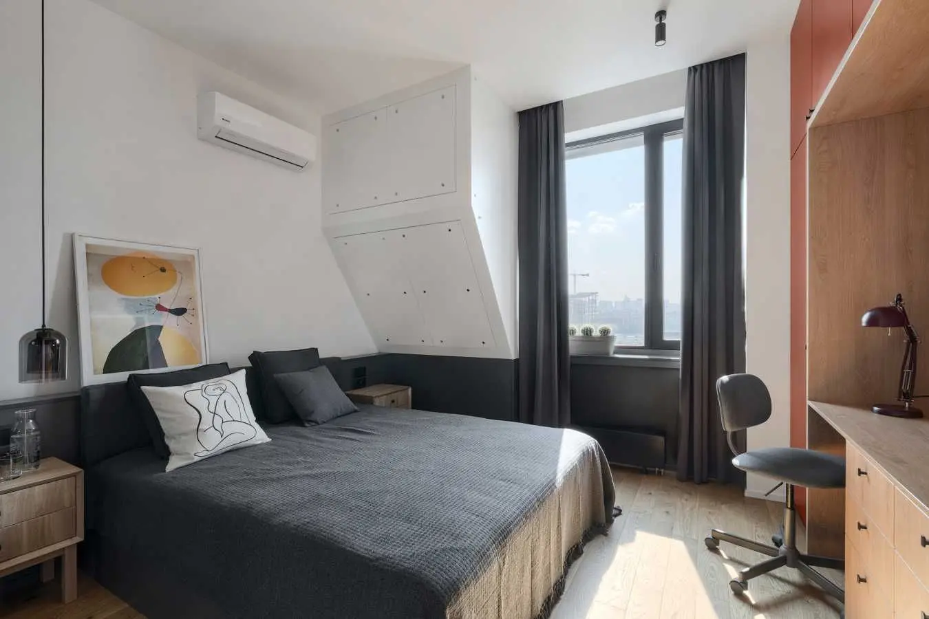 Фото Rent a 3-room apartment, Antonovycha Street (Horkoho Street) 44 Kyiv for long-term rent, price: 1900 USD, code 8800