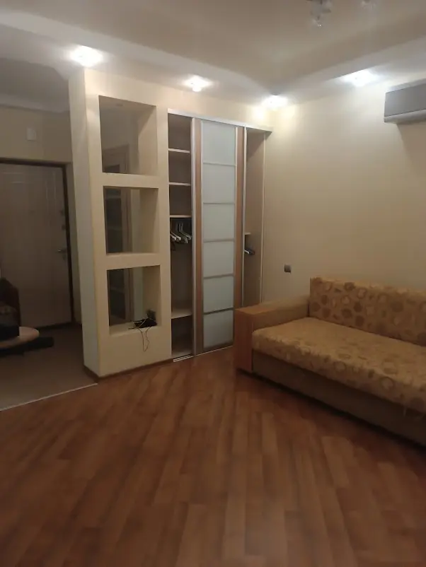 Фото Rent a 2-room apartment, Kharkivske Road 19 Kyiv for long-term rent, price: 12500 UAH, code 8802