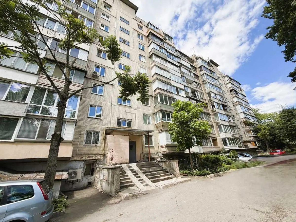 Фото Продаю 2 кімнатну квартиру, 50 кв. м, Генерала Родимцева вул. 11 Київ, ціна: 68000 $, код 8806