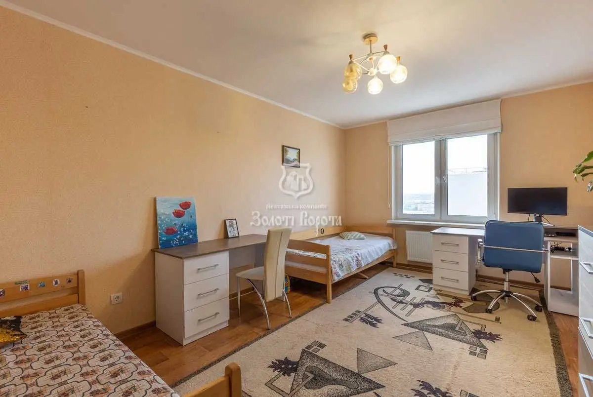 Фото Продаю 2-комнатную квартиру, 77.8 кв. м, Балтийский пер. 5 Киев, цена: 115000 $, код 8812