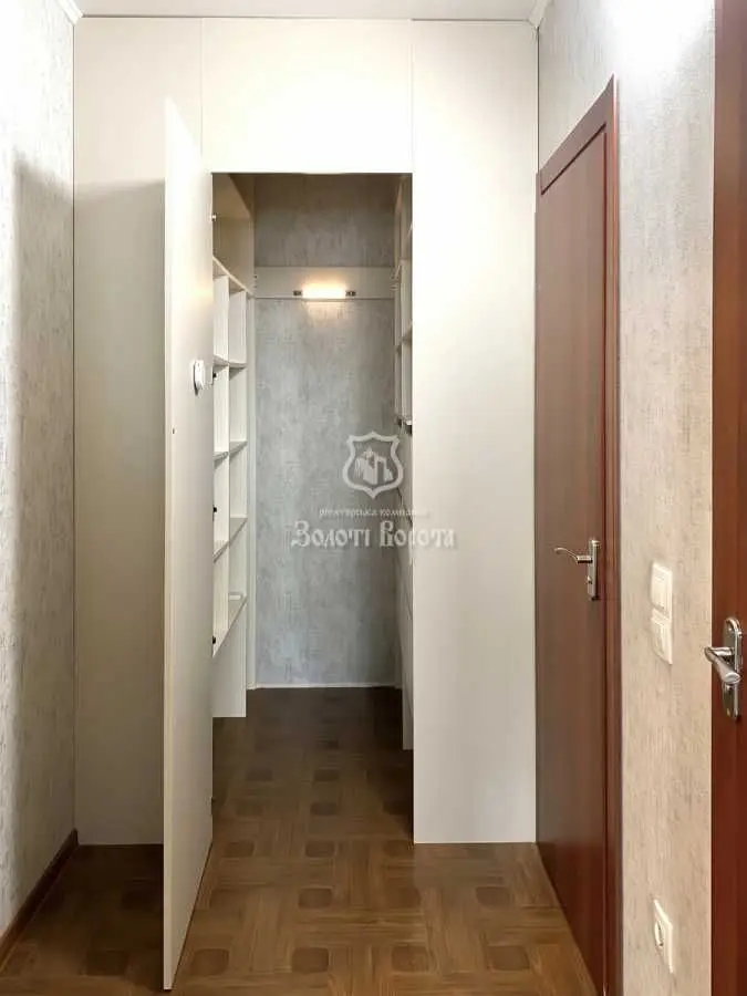 Фото Продаю 2-комнатную квартиру, 77.8 кв. м, Балтийский пер. 5 Киев, цена: 115000 $, код 8812