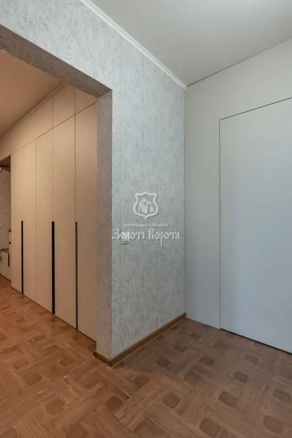 Фото Продаю 2-комнатную квартиру, 77.8 кв. м, Балтийский пер. 5 Киев, цена: 115000 $, код 8812