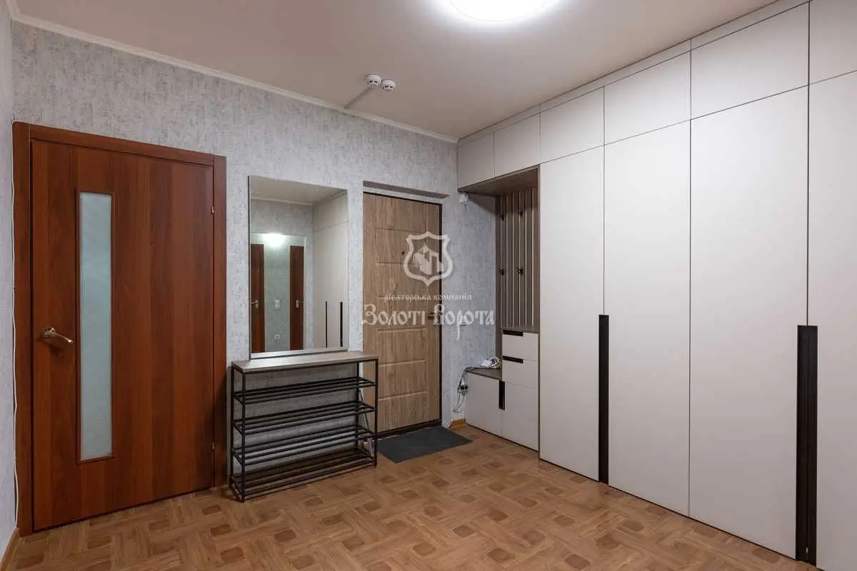 Фото Продаю 2-комнатную квартиру, 77.8 кв. м, Балтийский пер. 5 Киев, цена: 115000 $, код 8812