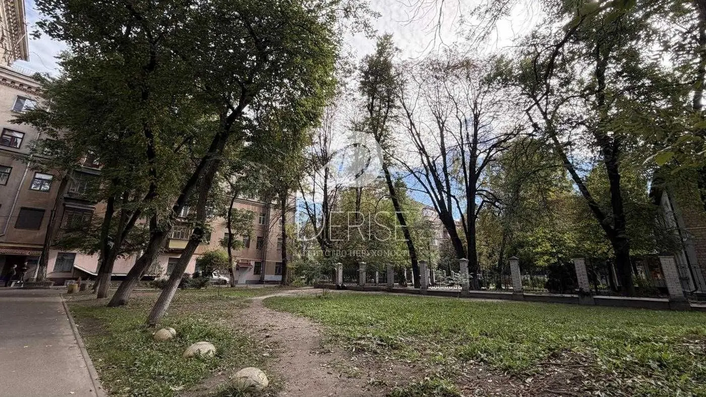 Фото Продаю 3-комнатную квартиру, 70 кв. м, Берестейский просп. (Победы) 75/2 Киев, цена: 95000 $, код 8813