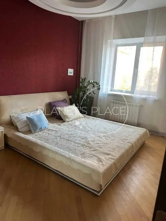 Фото Продаю 2-комнатную квартиру, 75.7 кв. м, Вячеслава Черновола ул. 25 Киев, цена: 168900 $, код 8815