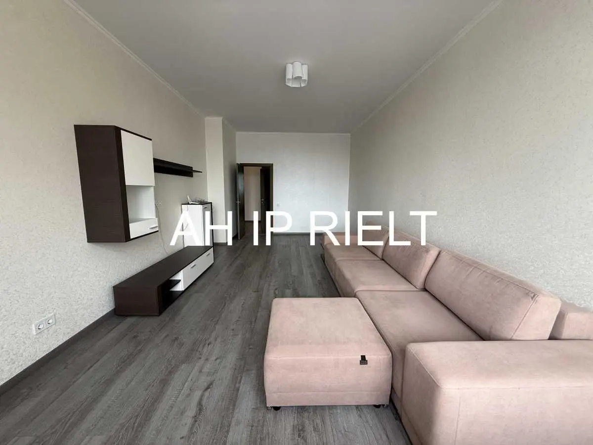 Фото Продаю 2 кімнатну квартиру, 83 кв. м, Євгена Коновальця вул. (Щорса)  Київ, ціна: 145000 USD, код 8821