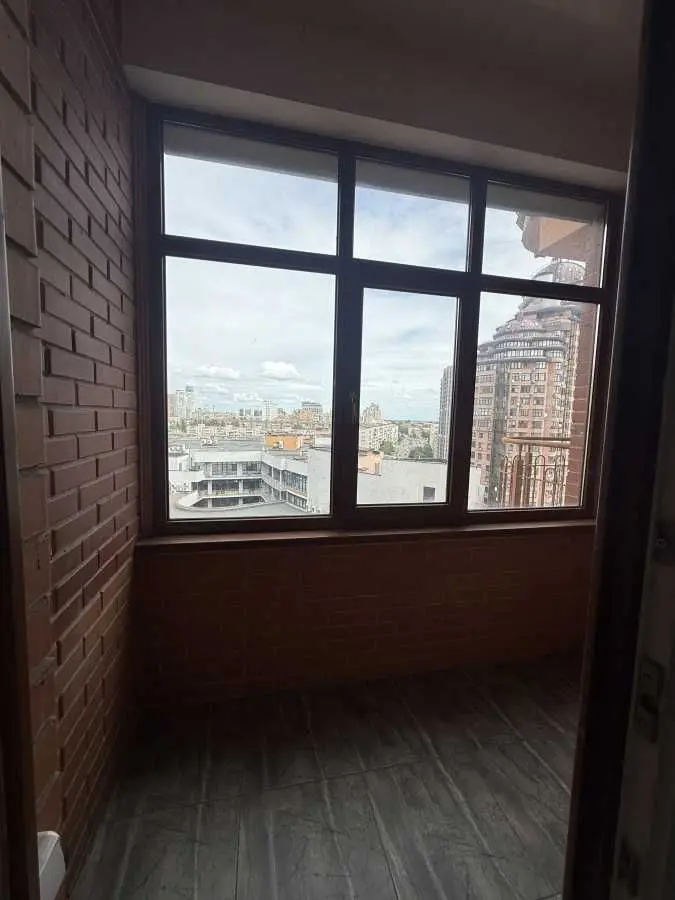 Фото Продаю 2 кімнатну квартиру, 83 кв. м, Євгена Коновальця вул. (Щорса)  Київ, ціна: 145000 USD, код 8821