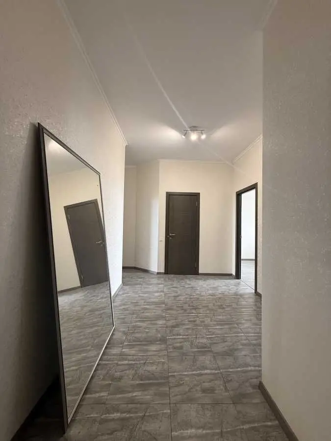 Фото Продаю 2 кімнатну квартиру, 83 кв. м, Євгена Коновальця вул. (Щорса)  Київ, ціна: 145000 USD, код 8821