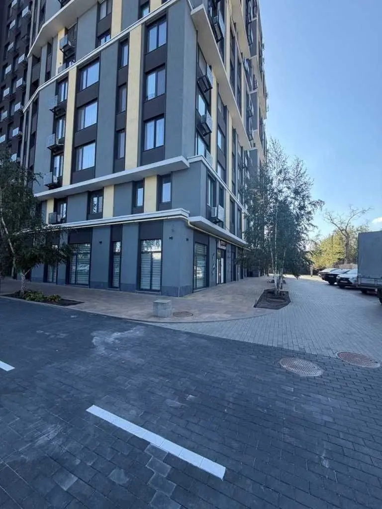 Фото Selling an office, 157.6 sq.m., Parkova street (Lomonosova street)  Vyshneve, price: 175000 USD, code 8823