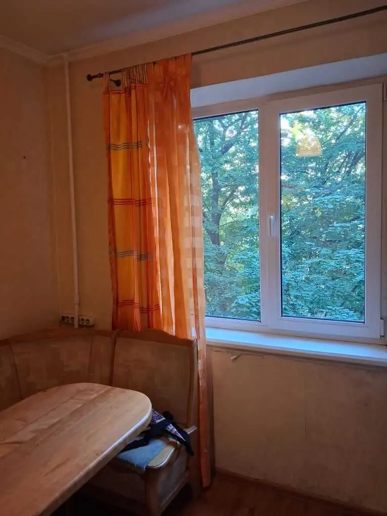 Фото Продаю 2 кімнатну квартиру, 51.4 кв. м, Семашка вул. 17 Київ, ціна: 60000 USD, код 8826