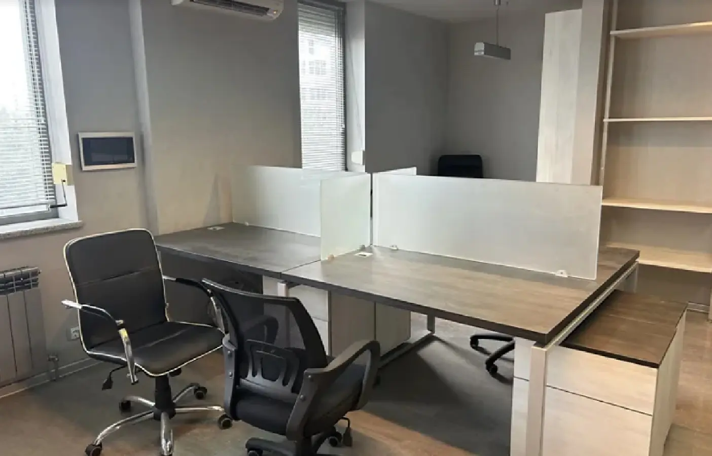 Фото Rent an office, Borysa Hmyri Street 8б Kyiv for long-term rent, price: 950 $, code 8827