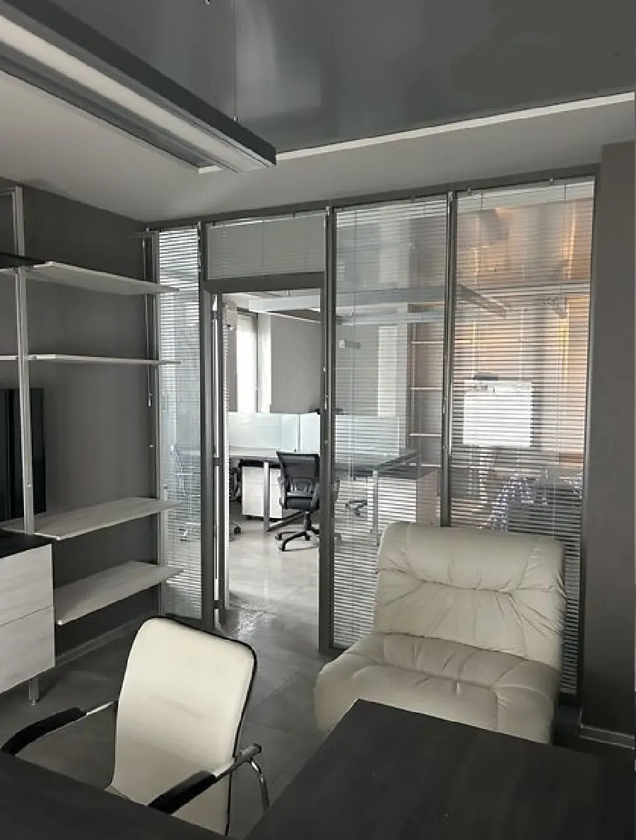 Фото Rent an office, Borysa Hmyri Street 8б Kyiv for long-term rent, price: 950 $, code 8827