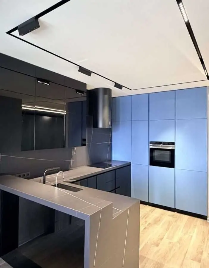 Фото Продаю 1 кімнатну квартиру, 76 кв. м, Лабораторний пров. 7 Київ, ціна: 275000 USD, код 8834