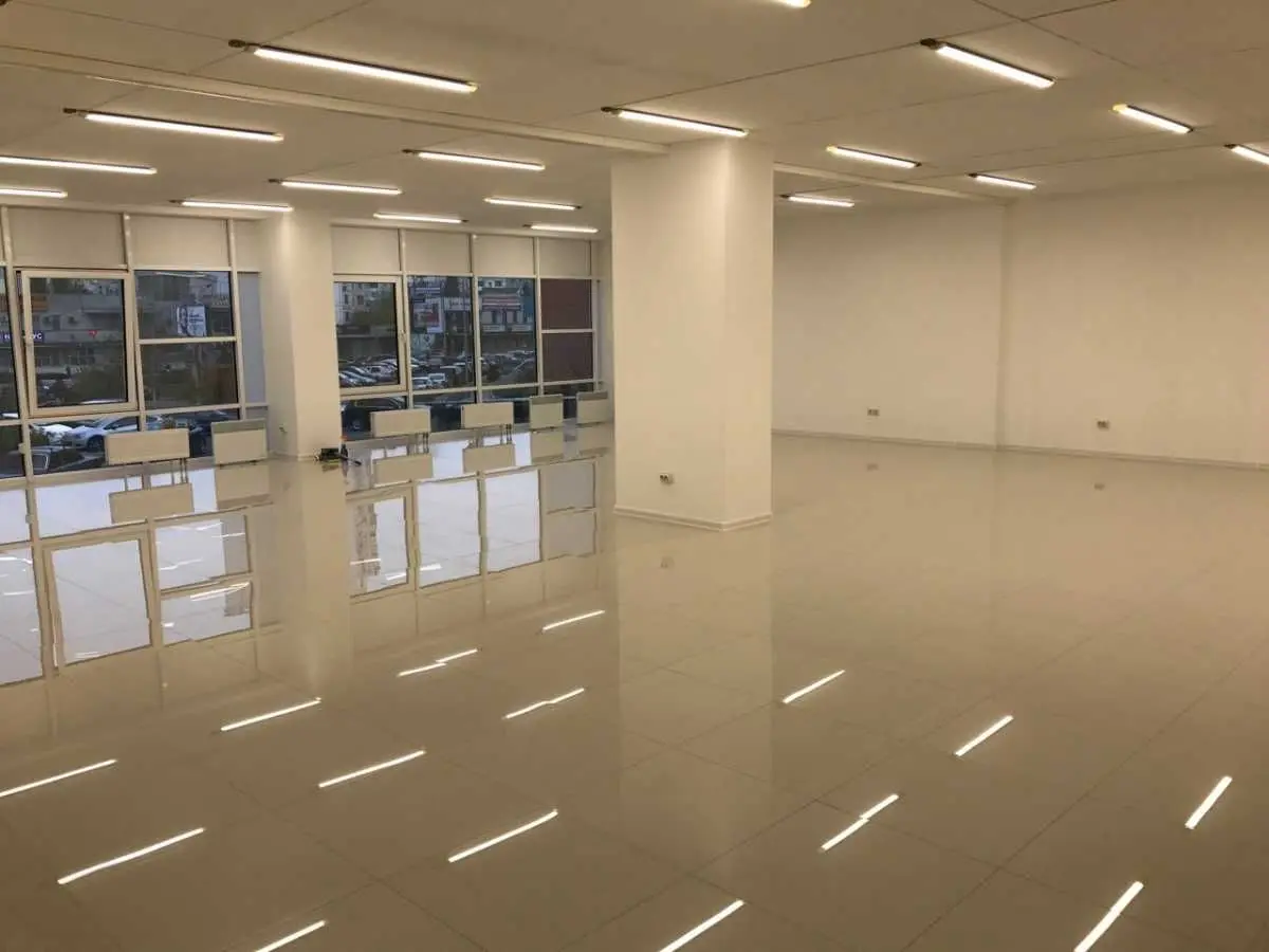 Фото Продаю офіс, 143 кв. м, Олександра Мишуги вул. 10 Київ, ціна: 114400 USD, код 8838