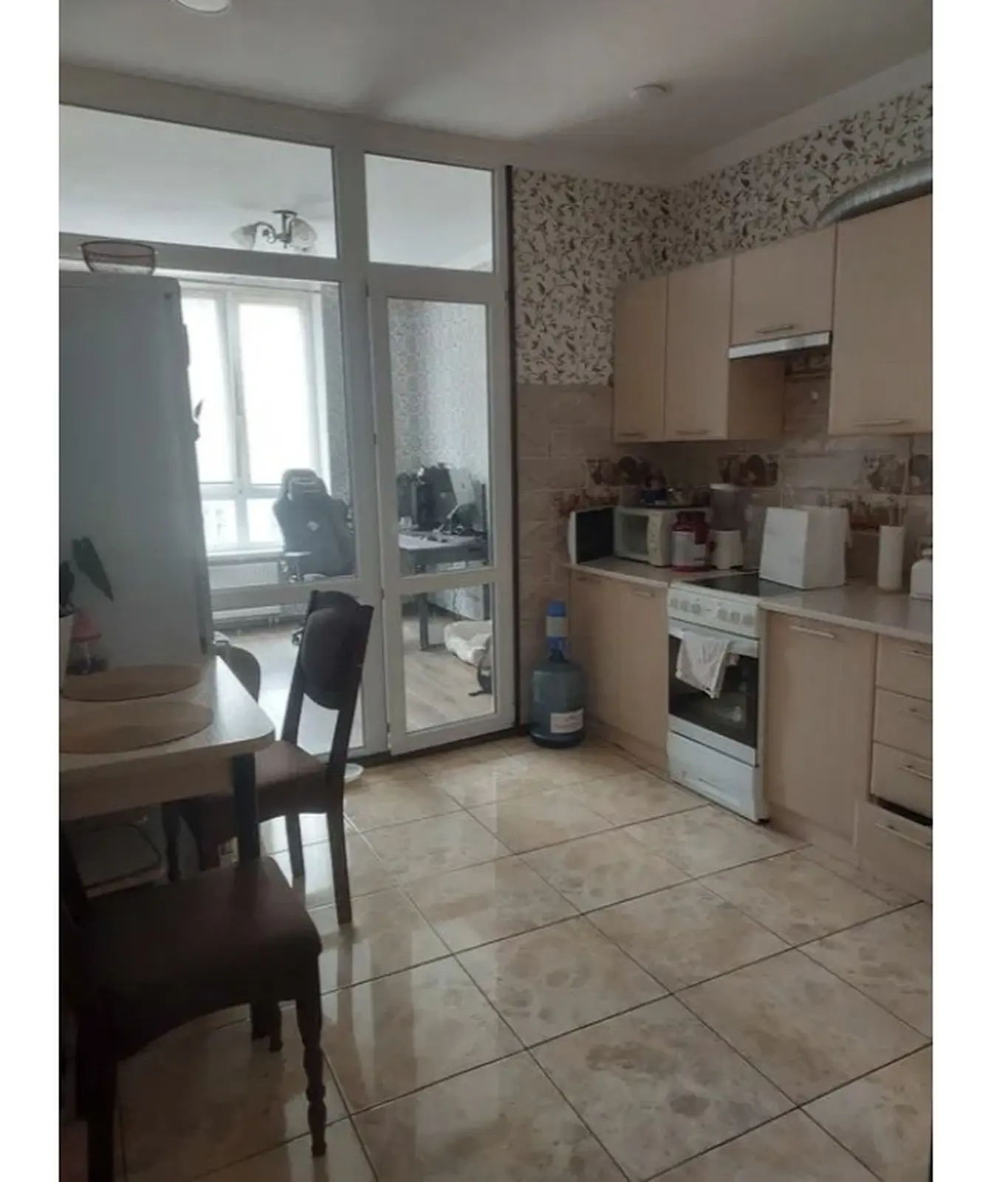 Фото Продаю 2 кімнатну квартиру, 49 кв. м, Академіка Глушкова просп. 9г Київ, ціна: 95000 $, код 8839