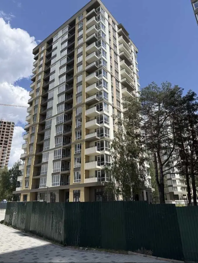 Фото Продаю 1 кімнатну квартиру, 49 кв. м, Василя Симоненка вул.  Бровари, ціна: 63000 USD, код 8842