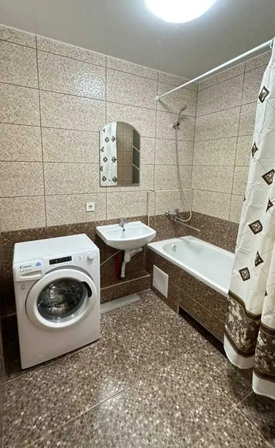 Фото Зняти 2 кімнатну квартиру, Ревуцького вул. 54 Київ в довгострокову оренду, ціна: 15500 UAH, код 8843