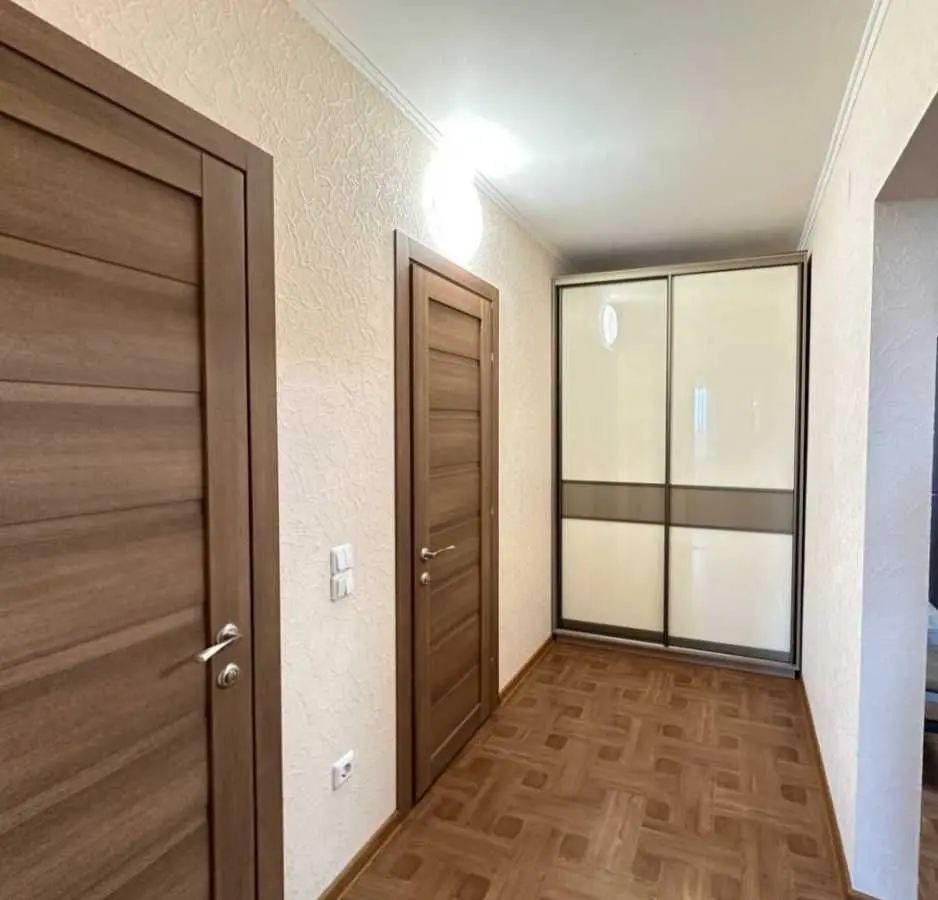Фото Зняти 2 кімнатну квартиру, Ревуцького вул. 54 Київ в довгострокову оренду, ціна: 15500 UAH, код 8843
