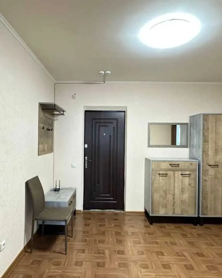 Фото Зняти 2 кімнатну квартиру, Ревуцького вул. 54 Київ в довгострокову оренду, ціна: 15500 UAH, код 8843