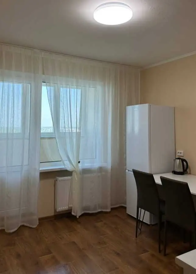 Фото Зняти 2 кімнатну квартиру, Ревуцького вул. 54 Київ в довгострокову оренду, ціна: 15500 UAH, код 8843