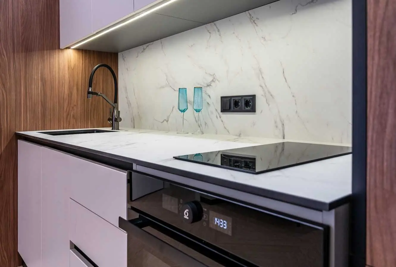 Фото Selling a 1-room apartment, 41 sq.m., Mykhaila Maksymovycha Street (Onufriia Trutenka Street)  Kyiv, price: 115000 USD, code 8859
