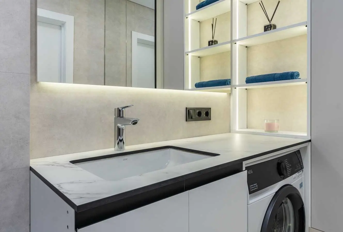 Фото Selling a 1-room apartment, 41 sq.m., Mykhaila Maksymovycha Street (Onufriia Trutenka Street)  Kyiv, price: 115000 USD, code 8859