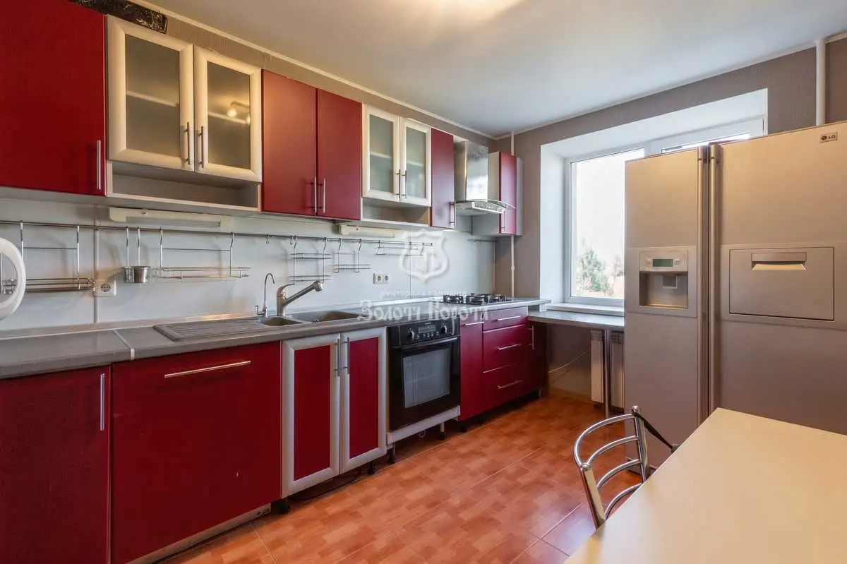 Фото Selling a 4-room apartment, 81.9 sq.m., Saliutna Street 4а Kyiv, price: 79500 USD, code 8864
