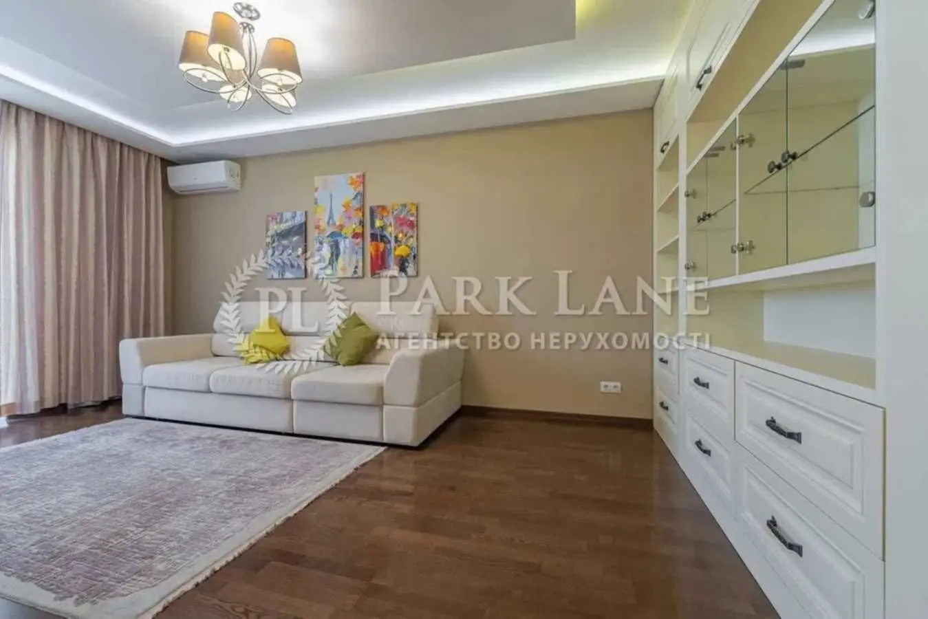 Фото Selling a 3-room apartment, 100 sq.m., Harmatna Street 38а Kyiv, price: 185000 USD, code 8870