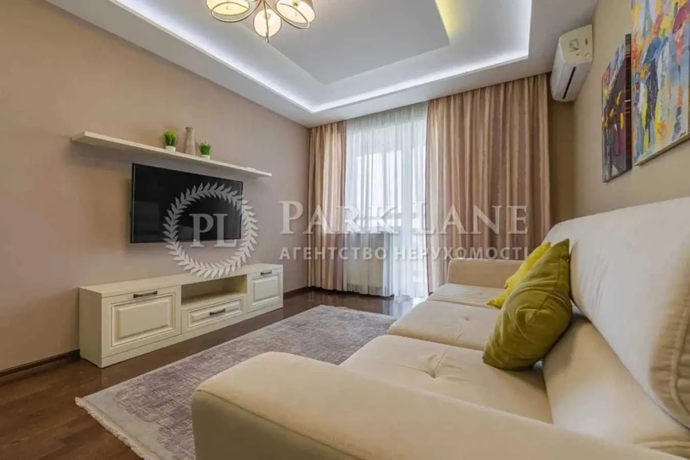 Фото Selling a 3-room apartment, 100 sq.m., Harmatna Street 38а Kyiv, price: 185000 USD, code 8870