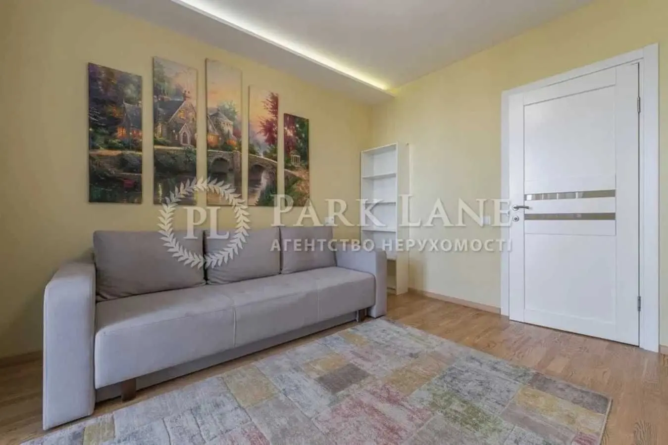 Фото Selling a 3-room apartment, 100 sq.m., Harmatna Street 38а Kyiv, price: 185000 USD, code 8870