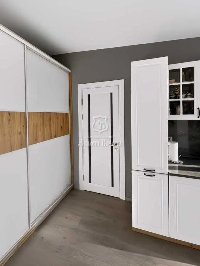 Фото Продаю 1 кімнатну квартиру, 39.3 кв. м, Радистів вул.  Київ, ціна: 88000 USD, код 8875