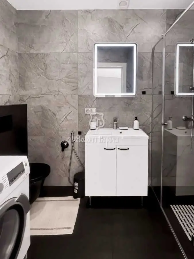 Фото Продаю 1 кімнатну квартиру, 39.3 кв. м, Радистів вул.  Київ, ціна: 88000 USD, код 8875