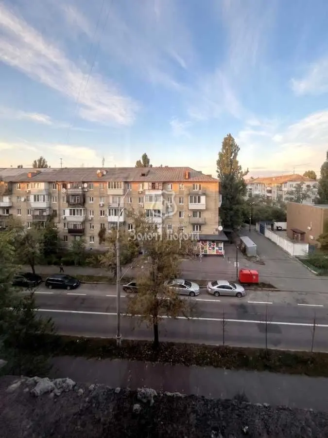 Фото Продаю 2 кімнатну квартиру, 43.2 кв. м, Будівельників вул. 5 Київ, ціна: 43000 USD, код 8877