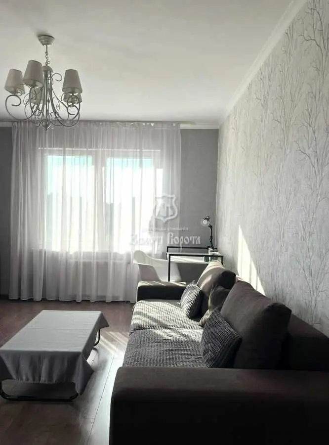 Фото Продаю 2 кімнатну квартиру, 72.9 кв. м, Михайла Дерегуса вул. (Янтарна)  Київ, ціна: 141900 USD, код 8878