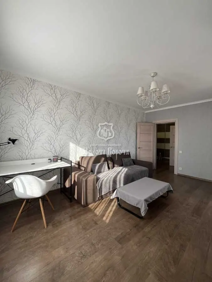 Фото Продаю 2 кімнатну квартиру, 72.9 кв. м, Михайла Дерегуса вул. (Янтарна)  Київ, ціна: 141900 USD, код 8878