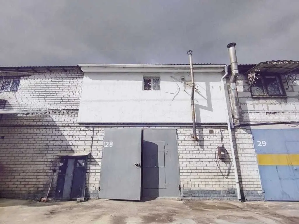 Фото Продаю парковочное место, гараж, 70 кв. м, Пуховская ул.  Киев, цена: 19000 USD, код 8881