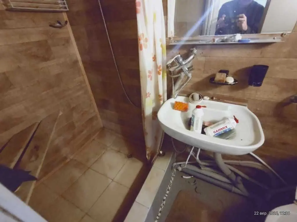 Фото Продаю парковочное место, гараж, 70 кв. м, Пуховская ул.  Киев, цена: 19000 USD, код 8881