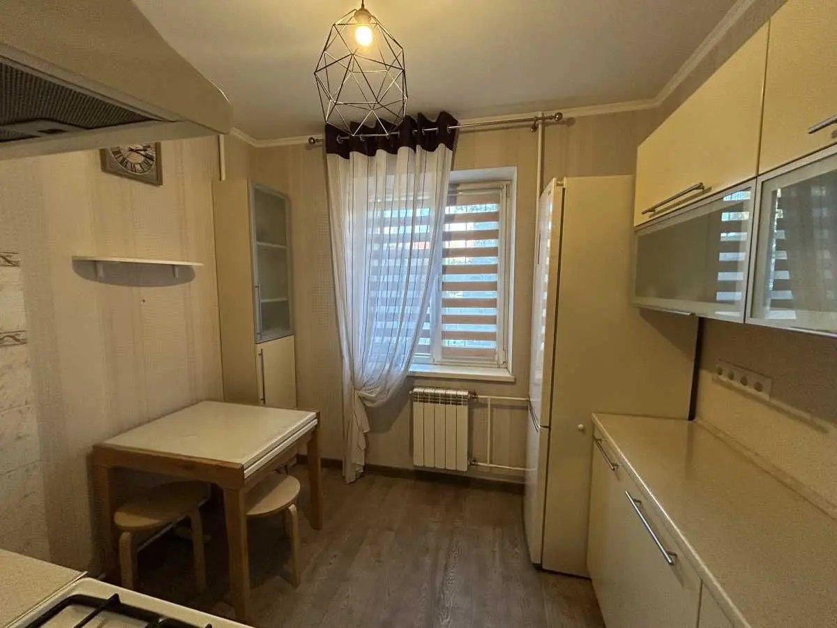 Фото Продаю 3 кімнатну квартиру, 74.5 кв. м, Лермонтова вул. 8 Київ, ціна: 59000 USD, код 8888