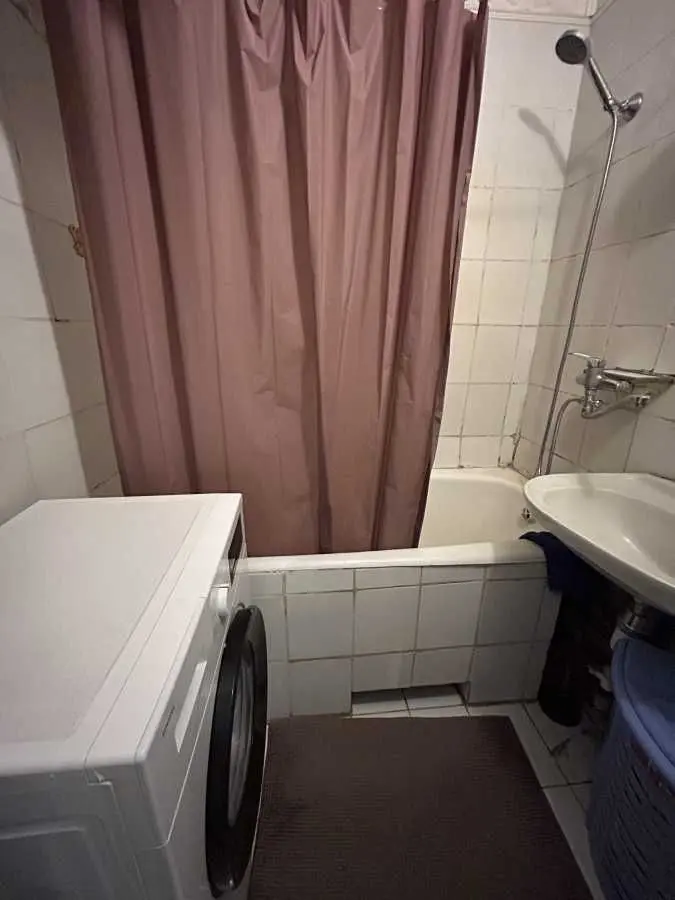 Фото Продаю 3 кімнатну квартиру, 74.5 кв. м, Лермонтова вул. 8 Київ, ціна: 59000 USD, код 8888