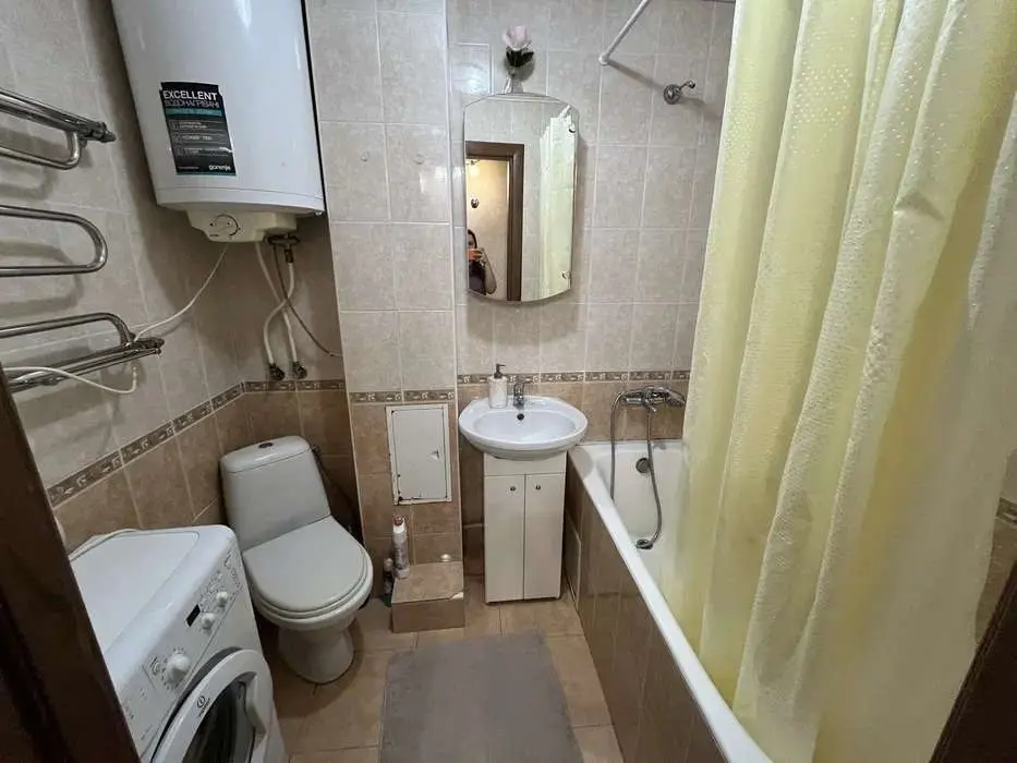 Фото Rent a 1-room apartment, Pavla Tychyny Avenue 11 Kyiv for long-term rent, price: 11000 UAH, code 8894